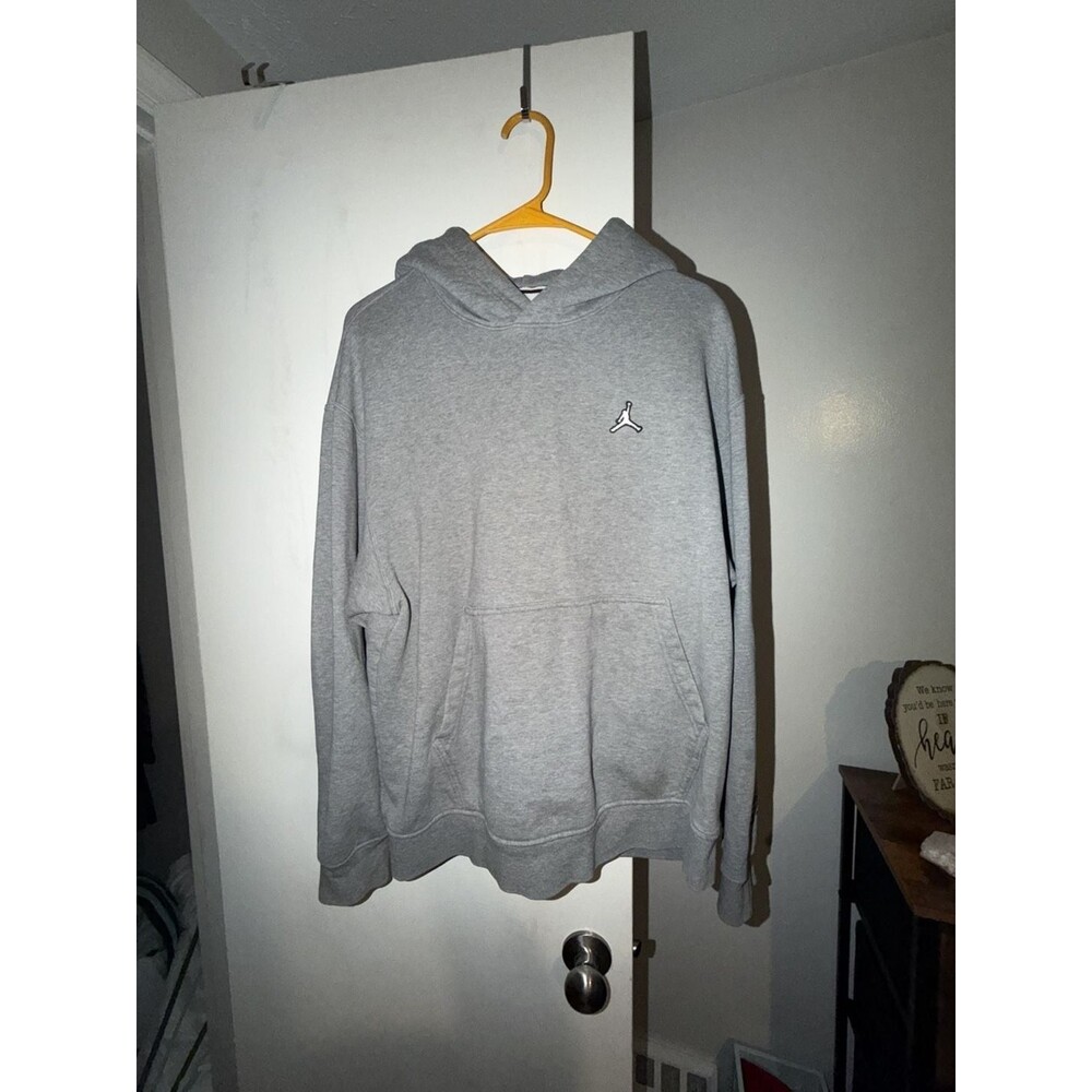 Jordan Brand Fleece Pullover Hoodie with Embroidered Signature Detail LARGE